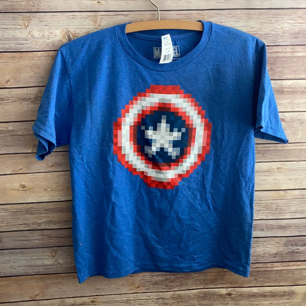 🎈Sale🎈NWTMarvel Tee Size XXL (18)
